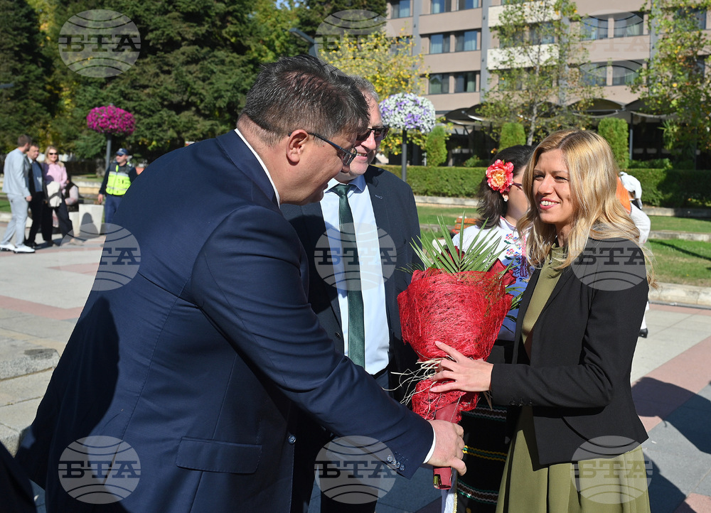 Монтана - Михаела Доцова - фестивал „Нишката на поколенията“