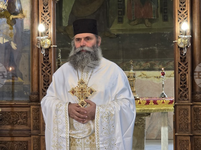 Божията благодат очиства човешкото сърце, каза архимандрит Самуил във Видин