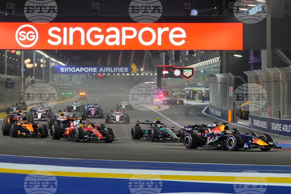 Singapore F1 GP Auto Racing