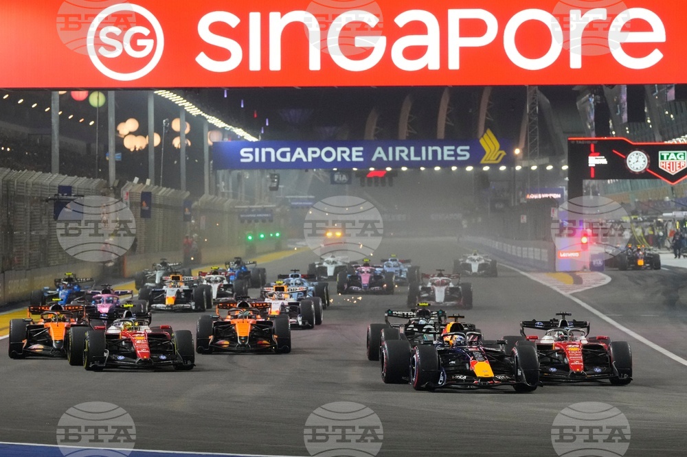 Singapore F1 GP Auto Racing