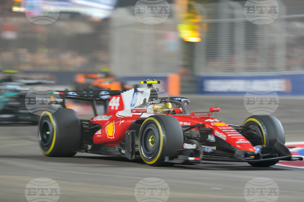 Singapore F1 GP Auto Racing