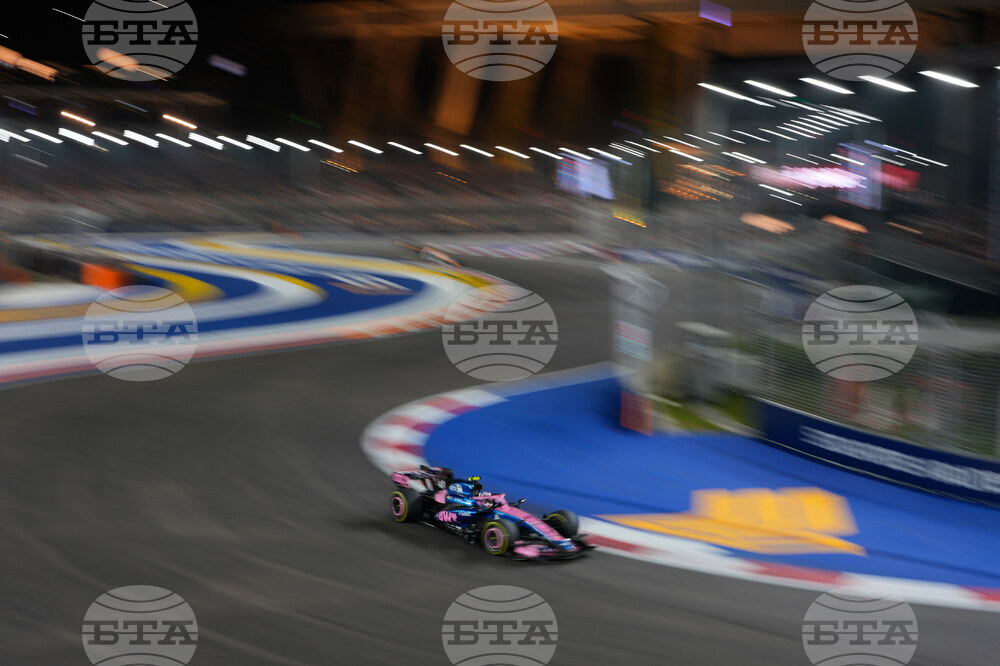 Singapore F1 GP Auto Racing