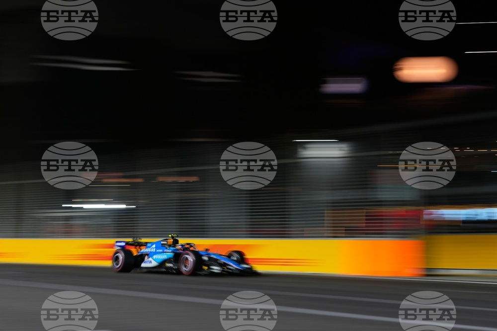 Singapore F1 GP Auto Racing
