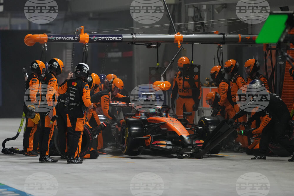 Singapore F1 GP Auto Racing