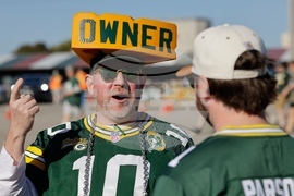 Bears Packers Football