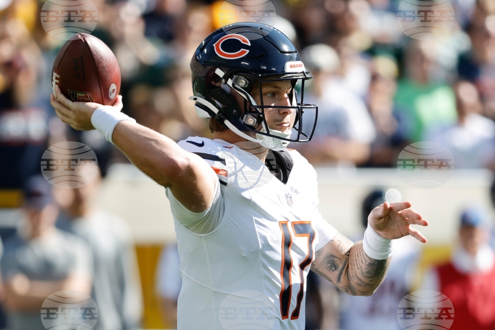 Bears Packers Football