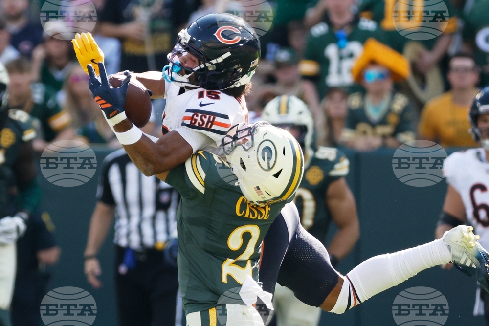 Bears Packers Football