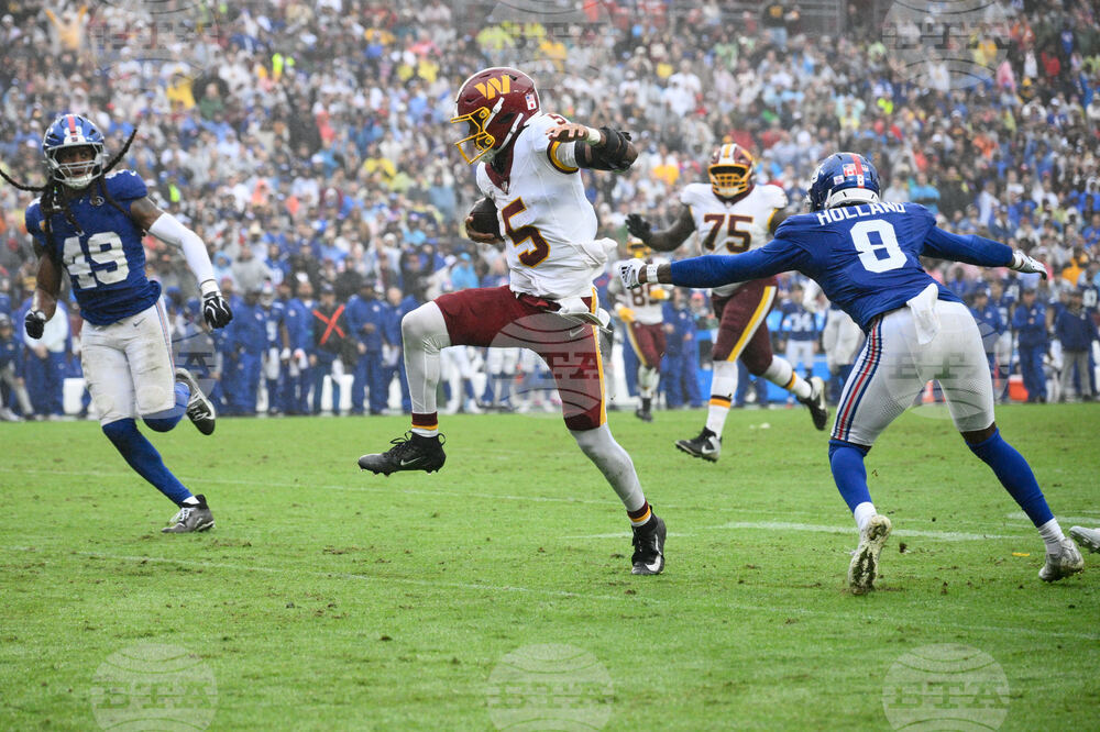 Giants Commanders Football