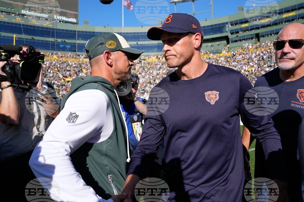 Bears Packers Football