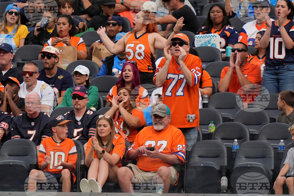 Broncos Chargers Football