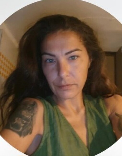 Полицията издирва по молба на близките ѝ 34-годишната Мариета Миткова Вълчева от Шумен