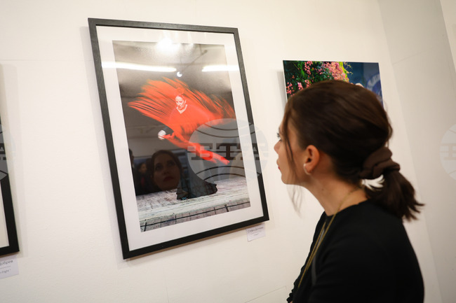 Сдружение „Бургаска фотографска общност“ откри годишната си изложба 