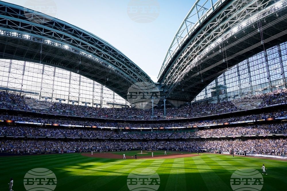 NLCS Dodgers Brewers Baseball