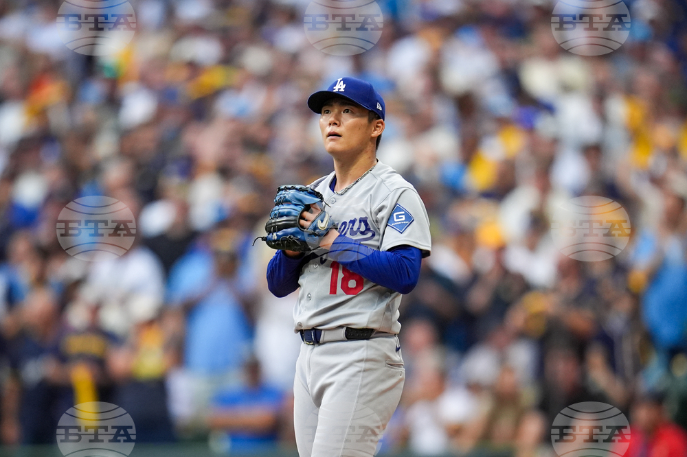 NLCS Dodgers Brewers Baseball