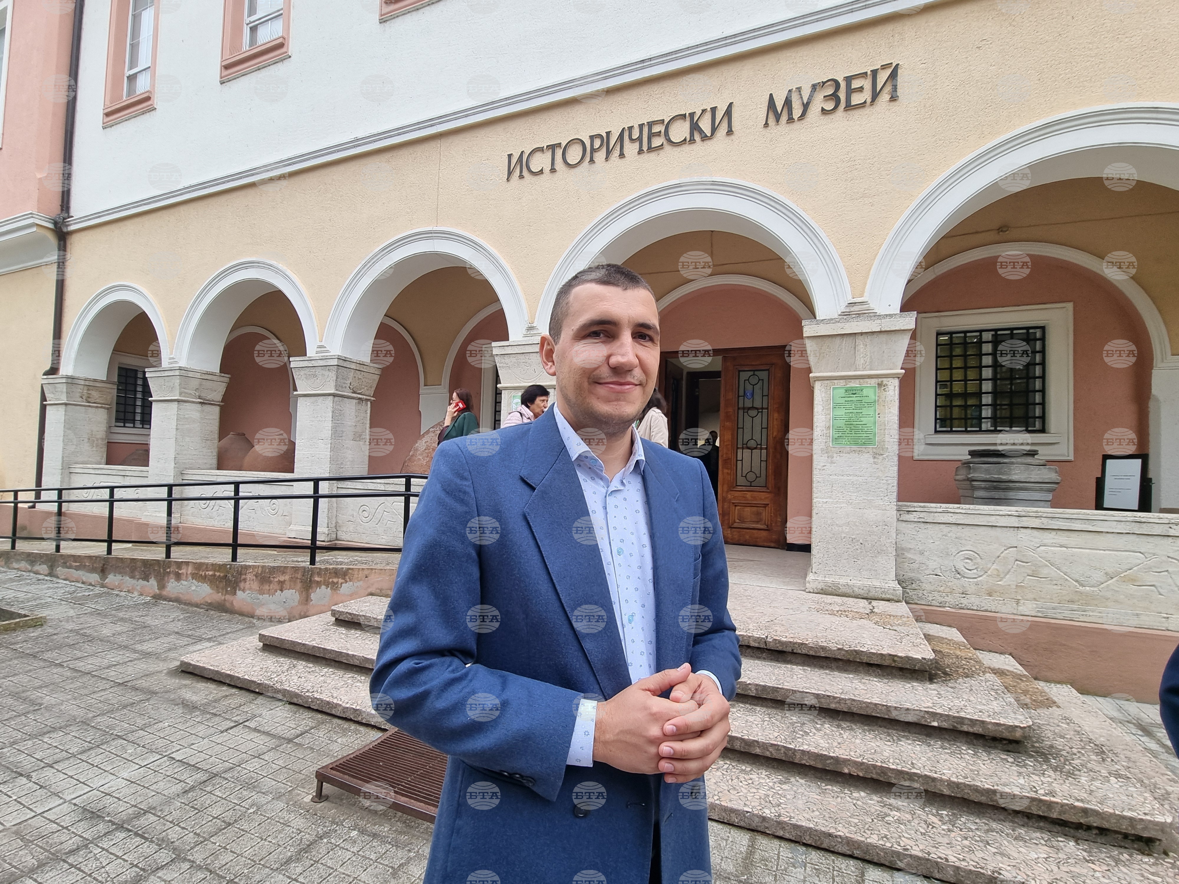 Около 70 учени от България и чужбина участват в конференция за стогодишнината на музея в Нова Загора
