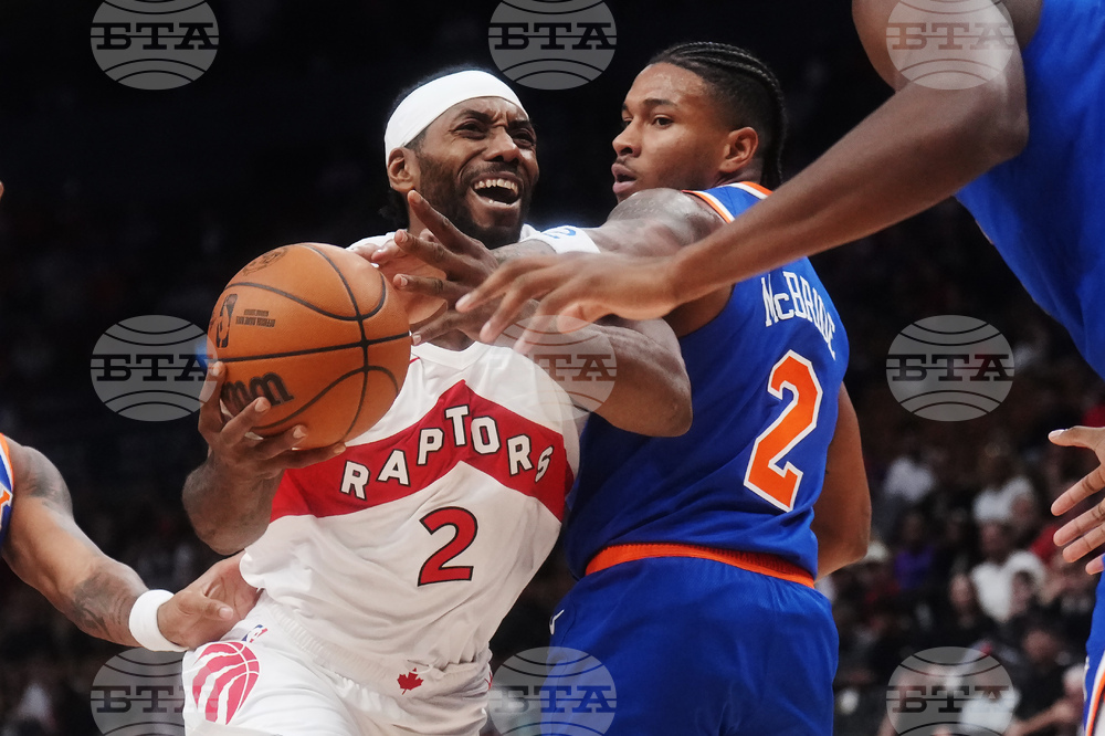 Knicks Raptors Baseball