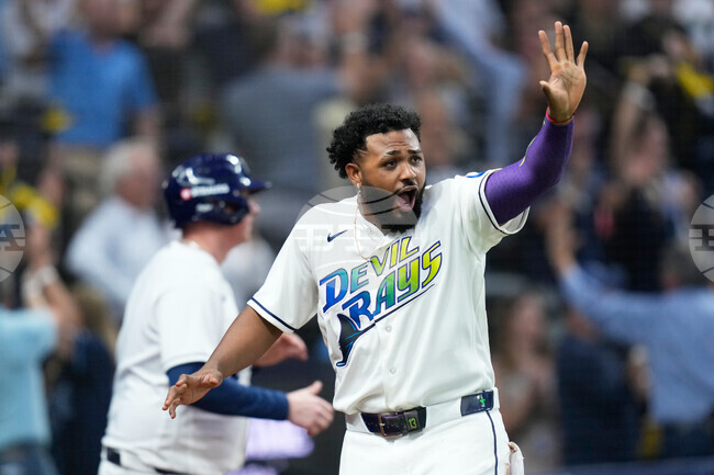 APTOPIX ALCS Guardians Rays Baseball
