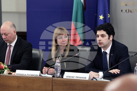 Министерски съвет - дискусия