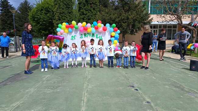 Община Кубрат: Детска градина "Здравец" отпразнува 47-годишен юбилей