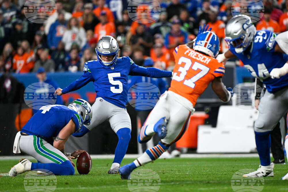 Seahawks Broncos Football