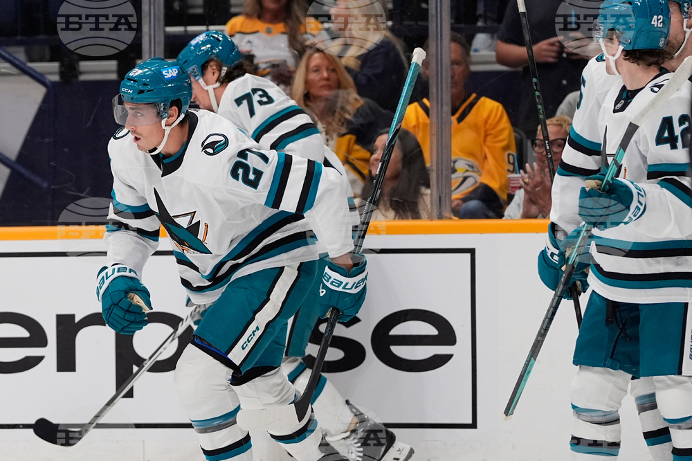 Sharks Predators Hockey