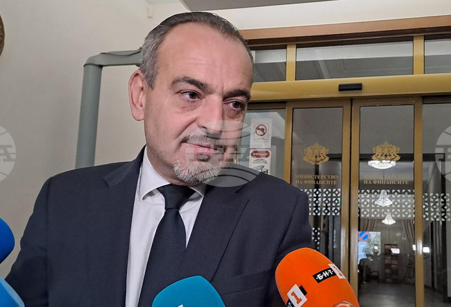Employers' Leader Mitrev Urges Balanced Approach to Minimum Wage