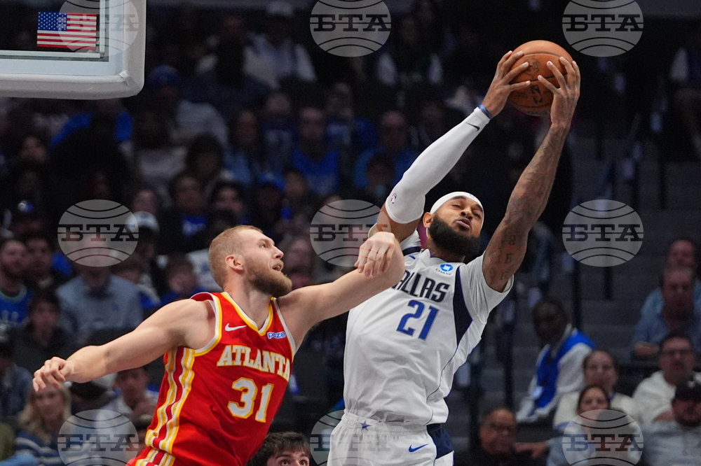 Hawks Mavericks Basketball