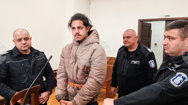 Окръжният съд в Хасково задържа под стража 21-годишния мъж, обвинен в убийство на връстник край Харманли