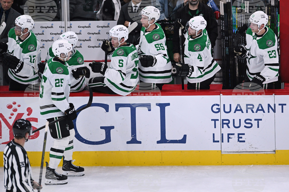 Stars Blackhawks Hockey