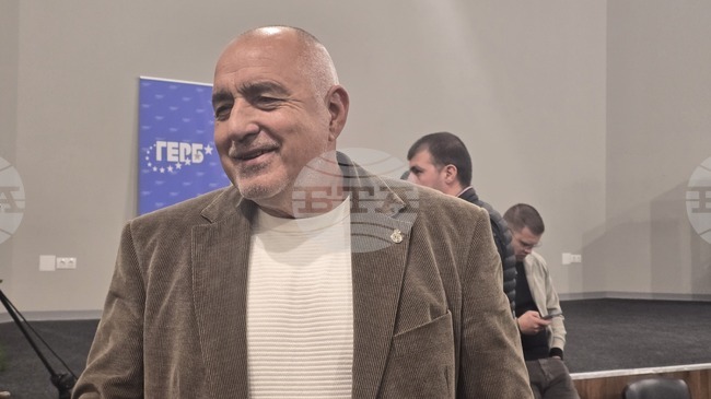 Туризмът по Черноморието е разбит след атаките срещу кораби, а цените на горивата са необяснимо високи, каза Бойко Борисов във Враца