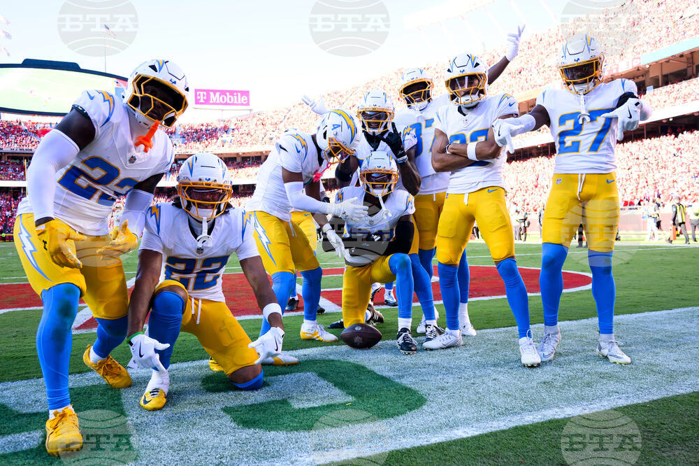 Chargers Chiefs Football
