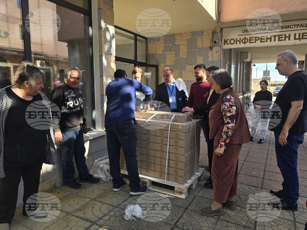 В Областната администрация във Видин вече са бюлетините и ролките за машините за предстоящите президентски избори