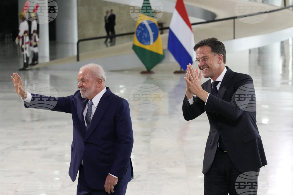 Премиерът на Нидерландия заяви в Бразилия, че страната му ще подкрепя Украйна докато е необходимо