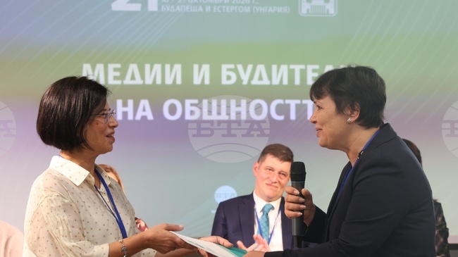 Вестник „Български вести“ в Унгария е тазгодишният носител на наградата на Националния дарителски фонд „13 века България“