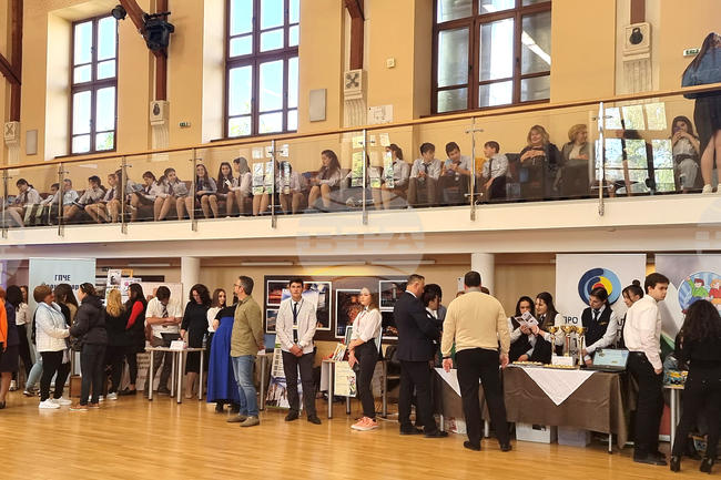 Варна - Панорама на средното образование - форум