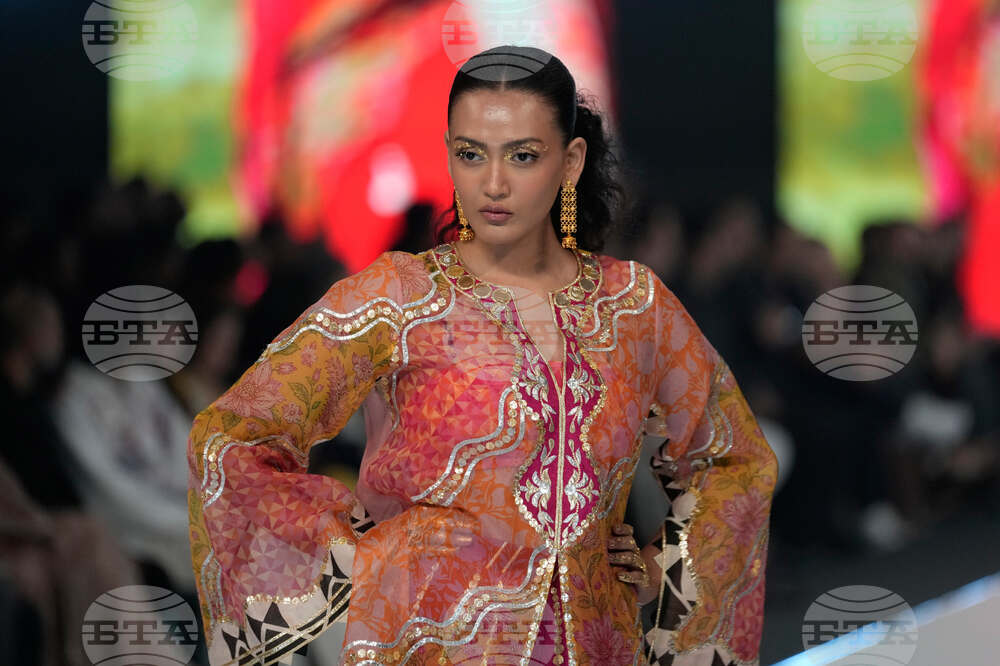 Pakistan Fashion Sania Maskatiya