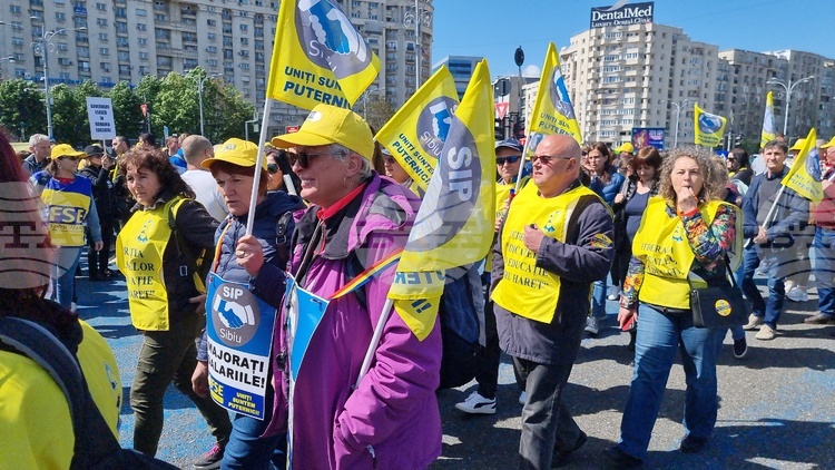 Romania's Education Trade Unions Call on President to Intervene Over Austerity Measures Affecting Education System