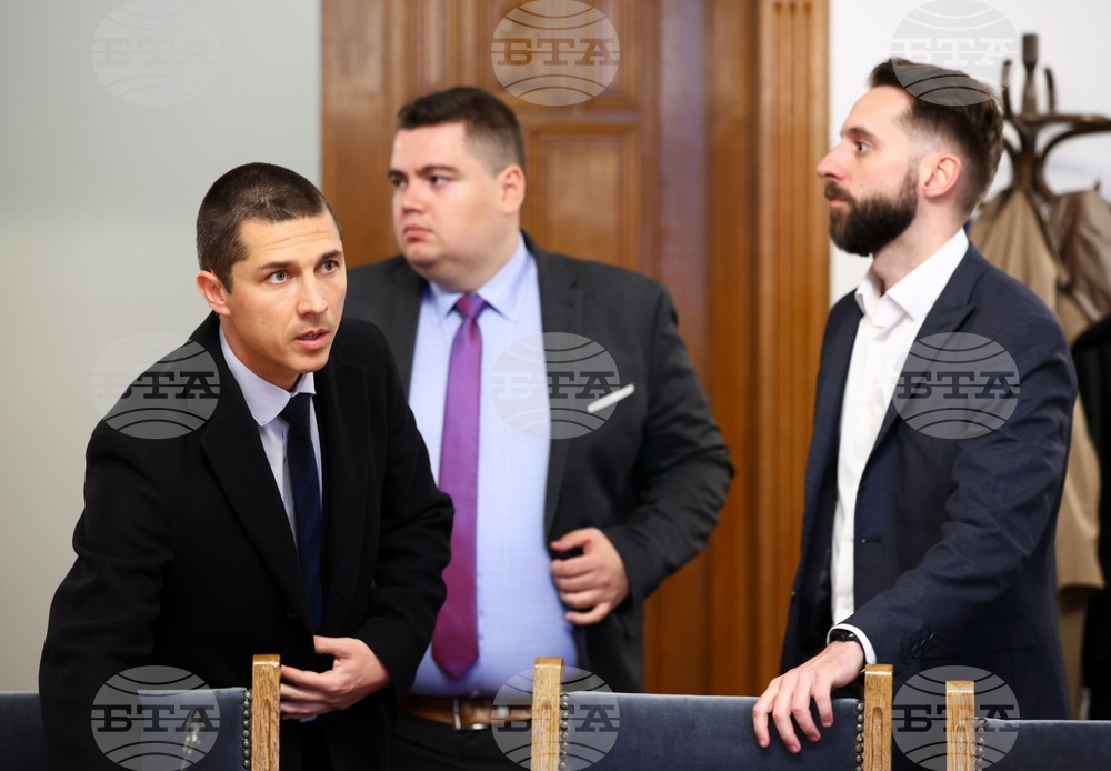 Парламент - Комисия по правни въпроси