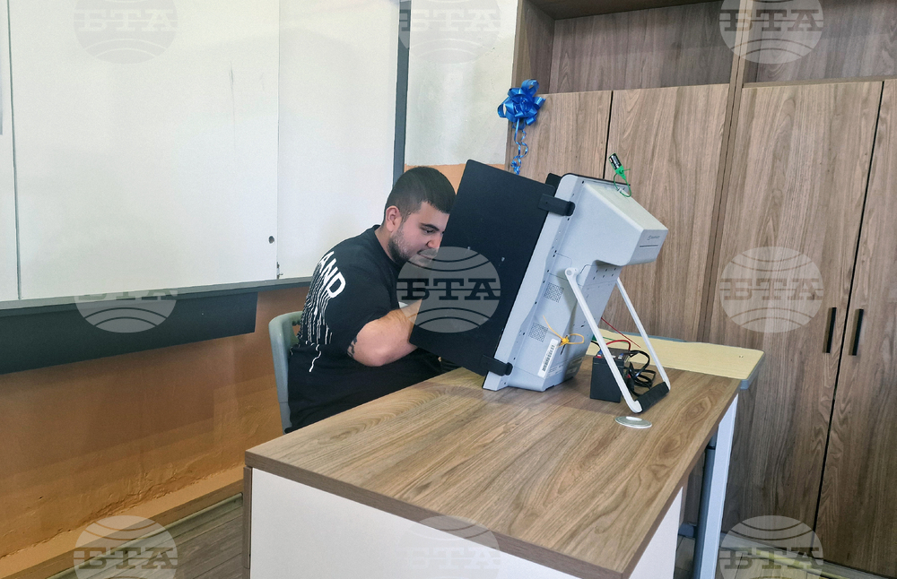 Избирателната активност в Софийска област към 11:00 часа е 7,77 %