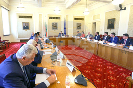 Парламент - Комисия по икономическа политика и иновации - заседание