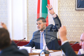 Парламент - Комисия по икономическа политика и иновации - заседание