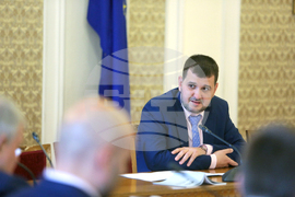 Парламент - Комисия по икономическа политика и иновации - заседание