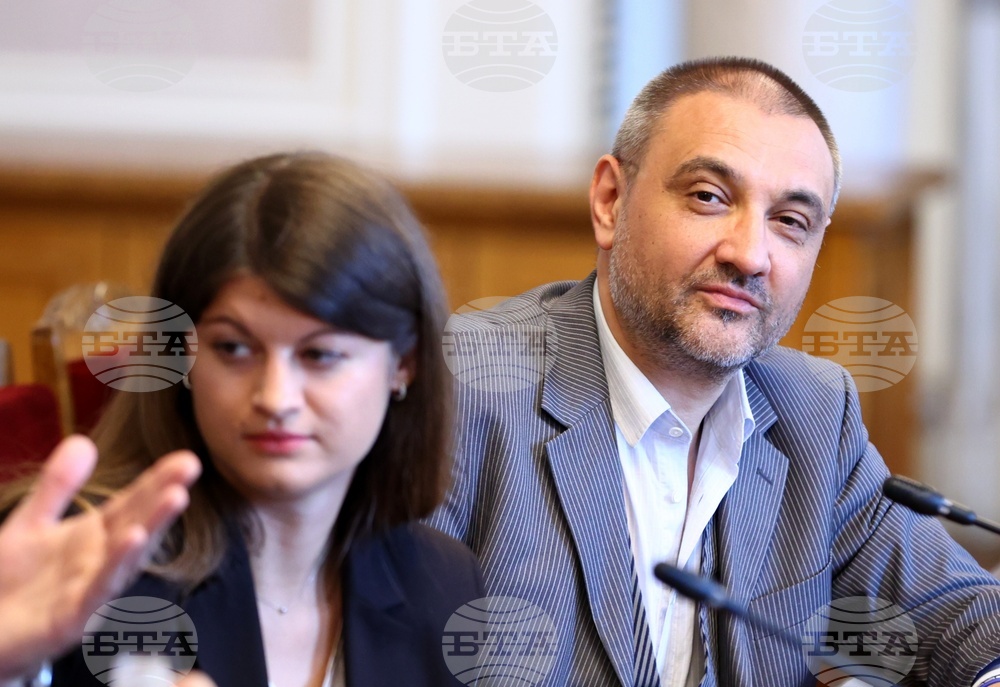 Парламент - Комисия по образованието и науката