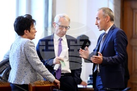 Парламент - Комисия по образованието и науката