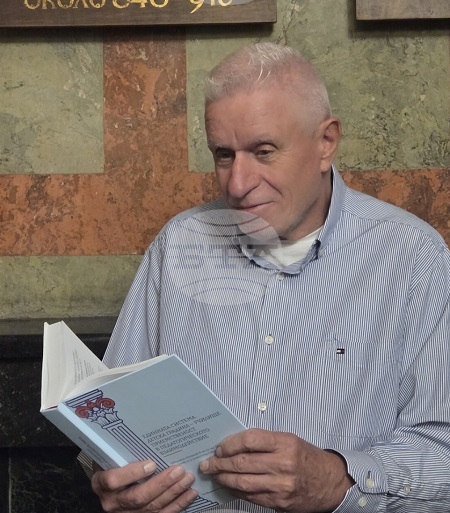 Юбилеен сборник в чест на 75-годишнината на проф. д-р Димитър Гюров е публикуван от Университетското издателство „Св. Климент Охридски“
