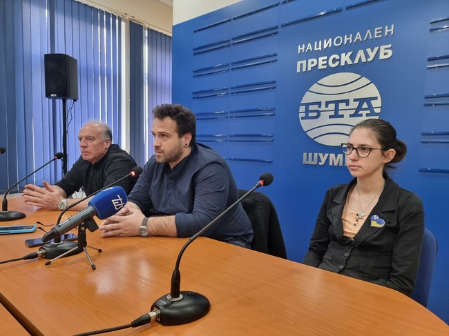 В конкурсната програма на започващия утре Международен фестивал "Друмеви театрални празници" в Шумен са селектирани 11 представления