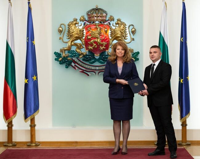 Вицепрезидентът: Вписването на македонските българи в Конституцията на Северна Македония е гарант за правата им