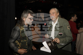 „На прага на времето“ - автобиографична книга - Кирил Маричков