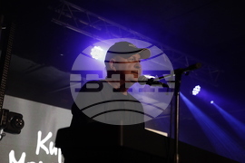 „На прага на времето“ - автобиографична книга - представяне - Валди Тотев