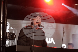 „На прага на времето“ - автобиографична книга - представяне - Валди Тотев